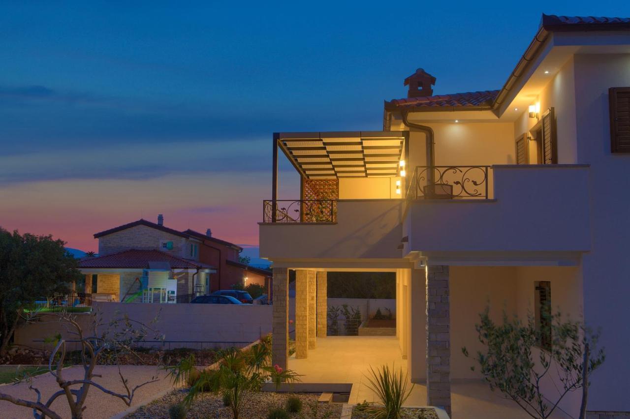 Luxury Apartments Villa Stina Pinezići Eksteriør billede