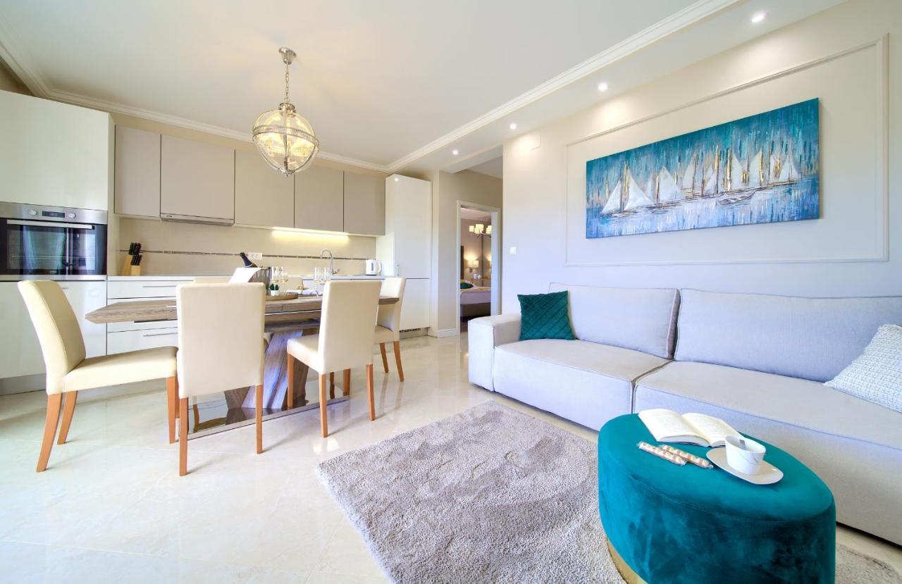 Luxury Apartments Villa Stina Pinezići Eksteriør billede