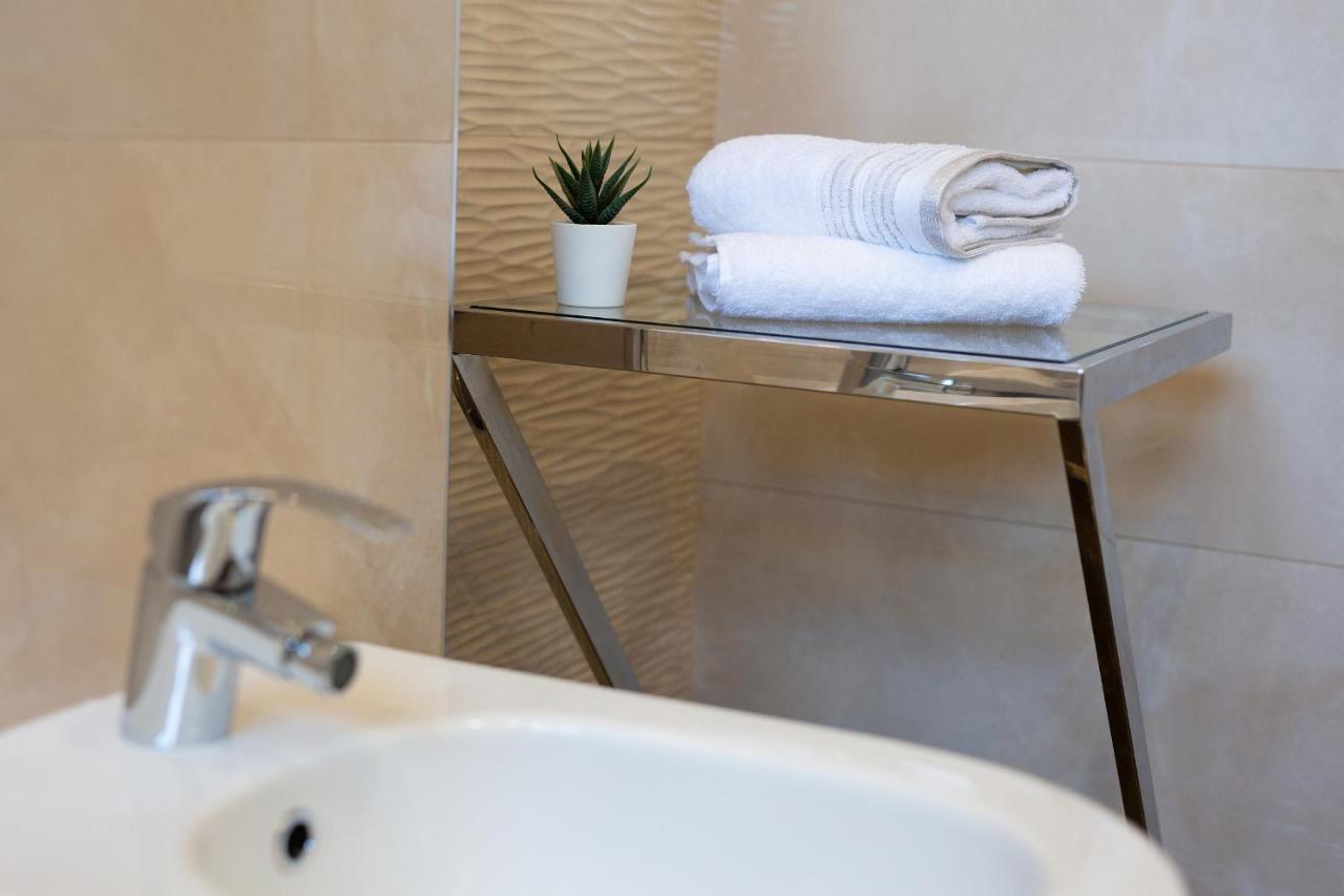 Luxury Apartments Villa Stina Pinezići Eksteriør billede