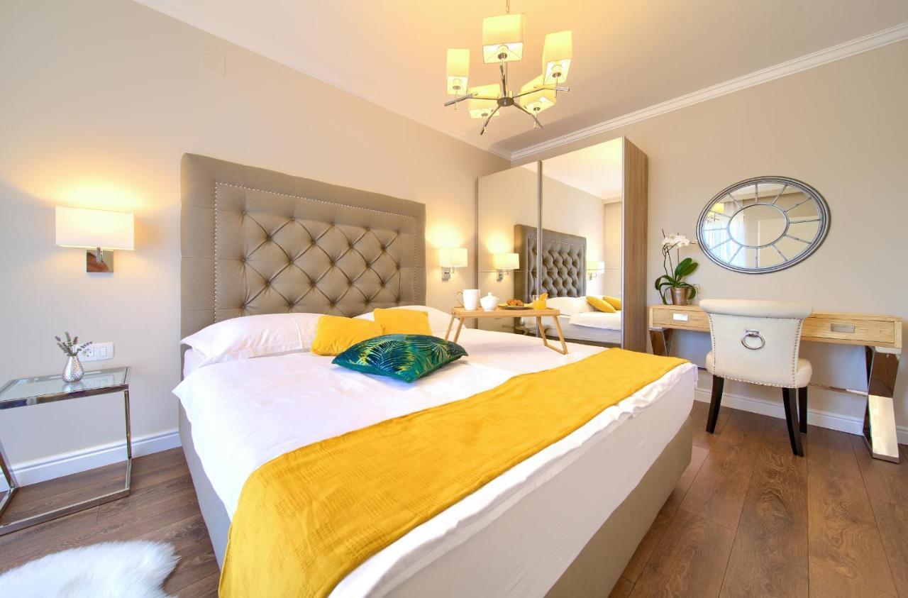 Luxury Apartments Villa Stina Pinezići Eksteriør billede