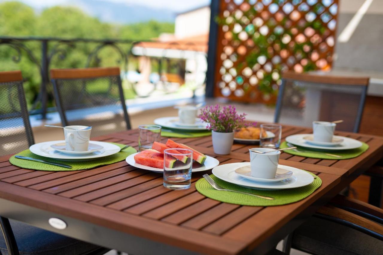 Luxury Apartments Villa Stina Pinezići Eksteriør billede