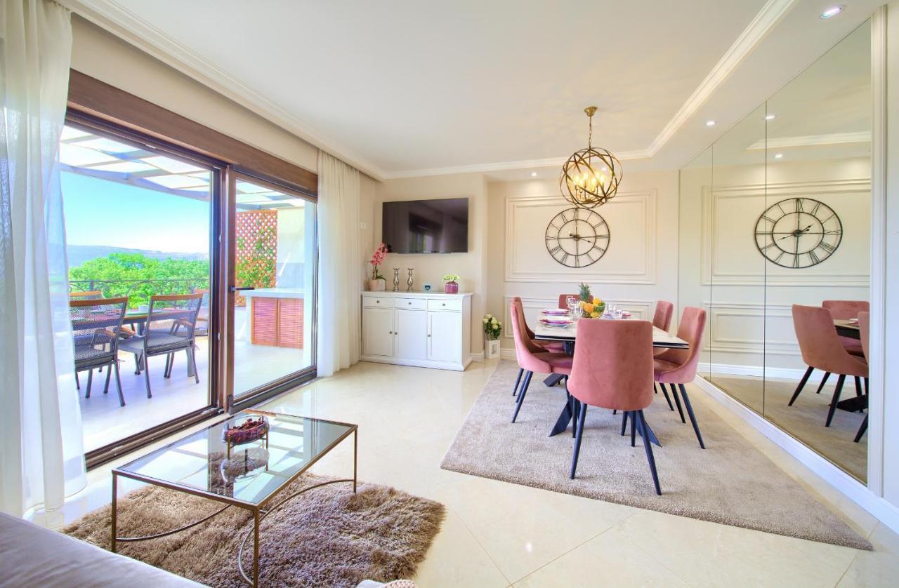 Luxury Apartments Villa Stina Pinezići Eksteriør billede
