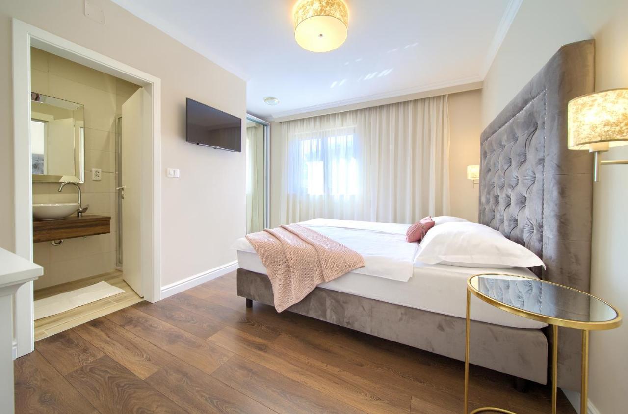 Luxury Apartments Villa Stina Pinezići Eksteriør billede