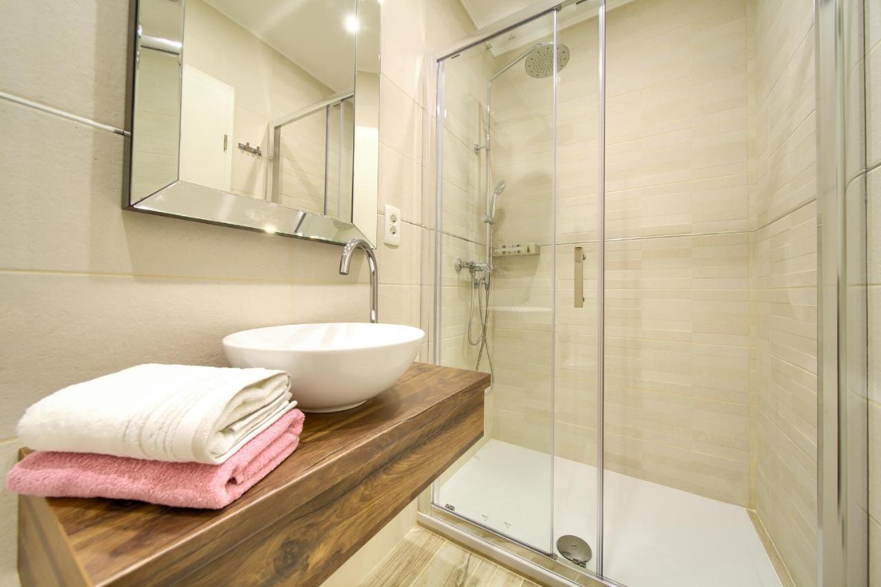 Luxury Apartments Villa Stina Pinezići Eksteriør billede