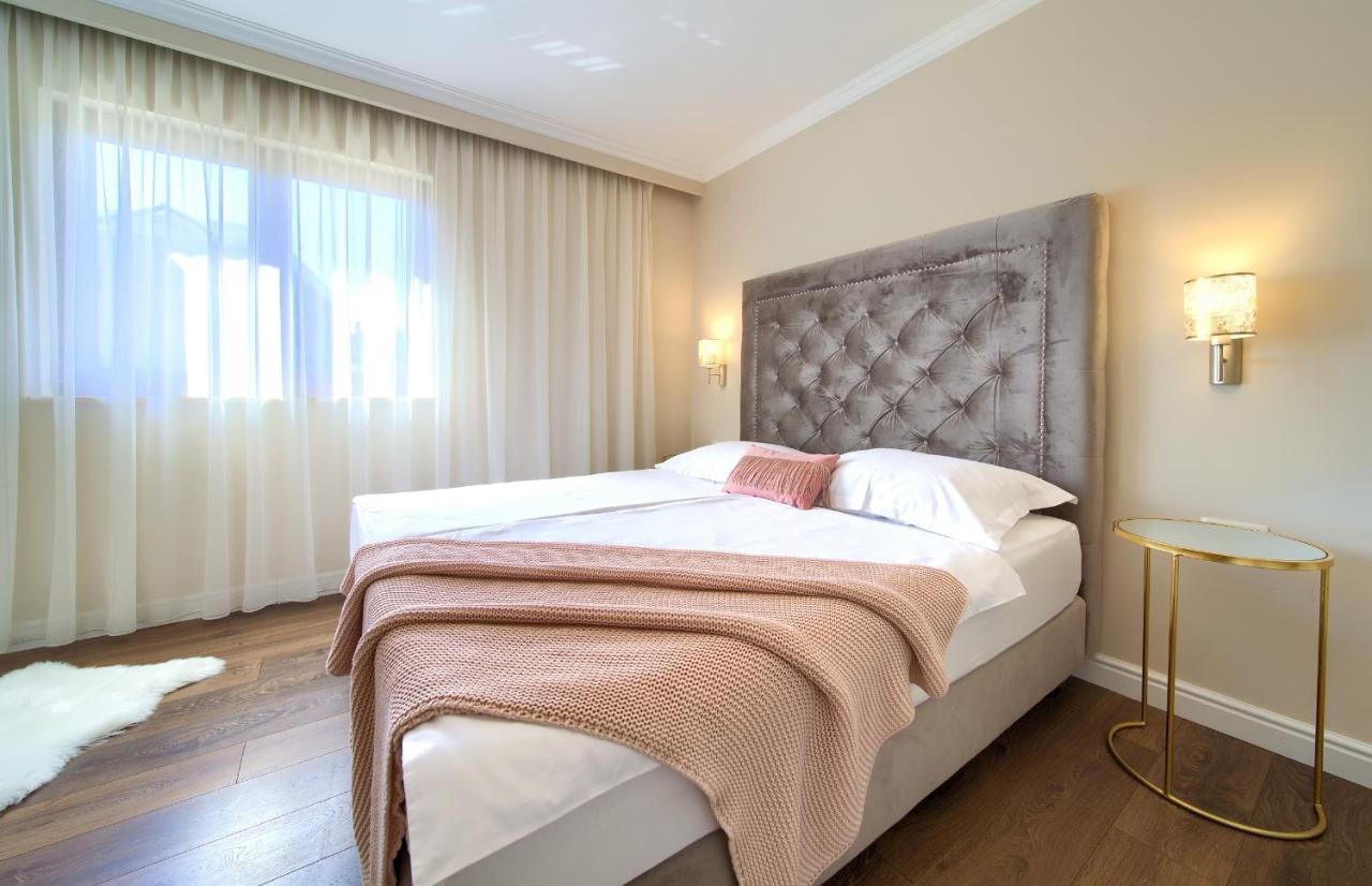 Luxury Apartments Villa Stina Pinezići Eksteriør billede